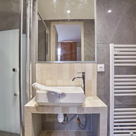 Center Of By Prestige Daire Paris