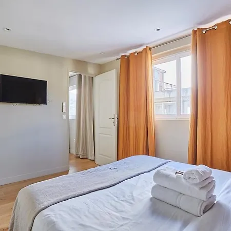 Center Of By Prestige Appartement
